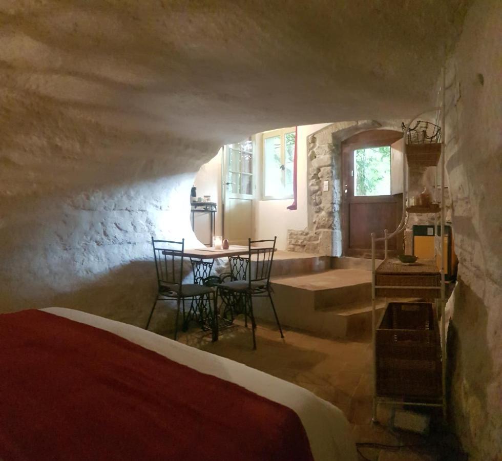 Moulin De Bonfilhon Bed & Breakfast Cornillon-Confoux Luaran gambar