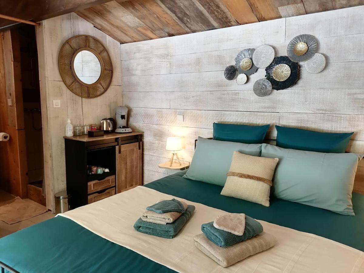 Moulin De Bonfilhon Bed & Breakfast Cornillon-Confoux Luaran gambar