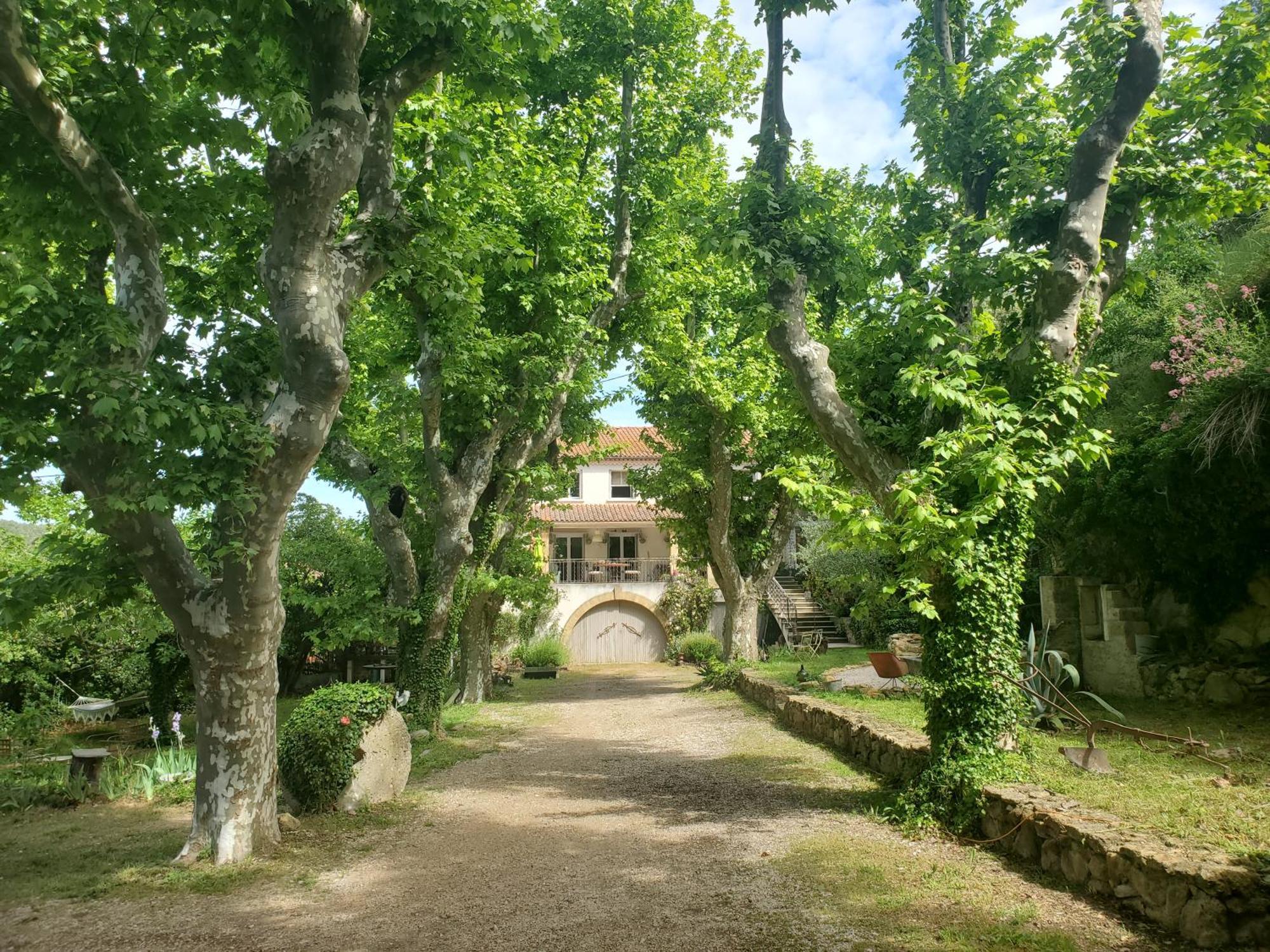 Moulin De Bonfilhon Bed & Breakfast Cornillon-Confoux Luaran gambar