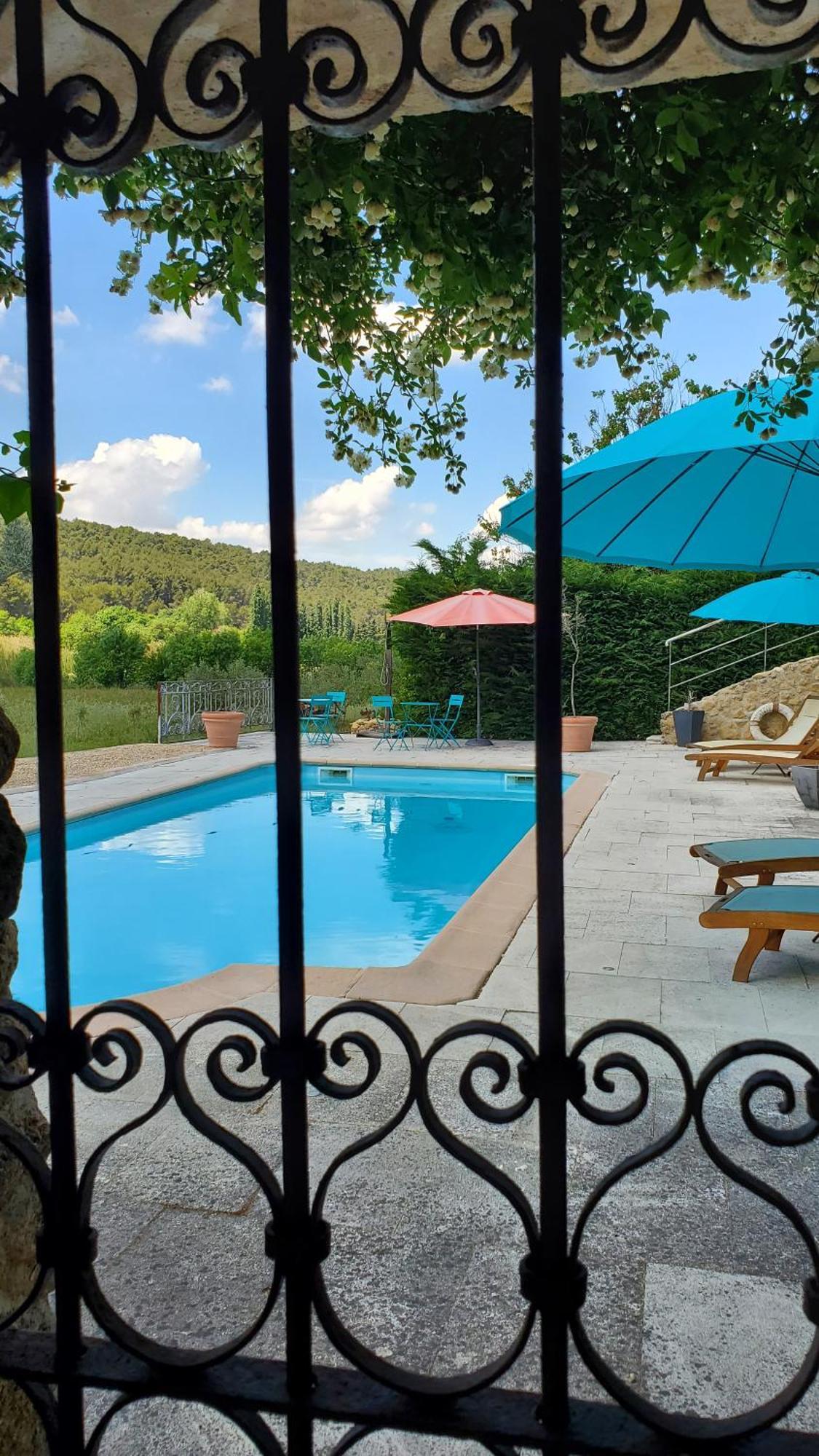 Moulin De Bonfilhon Bed & Breakfast Cornillon-Confoux Luaran gambar