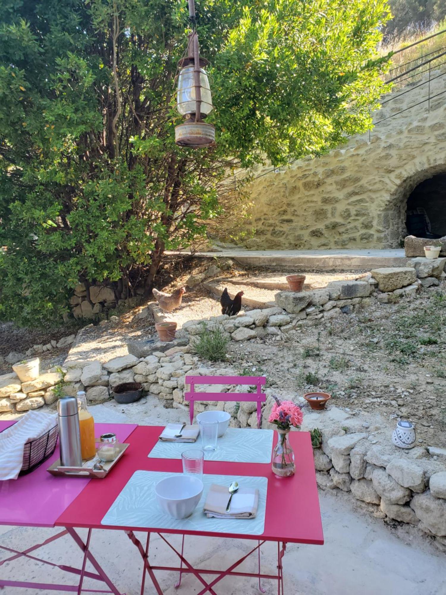 Moulin De Bonfilhon Bed & Breakfast Cornillon-Confoux Luaran gambar